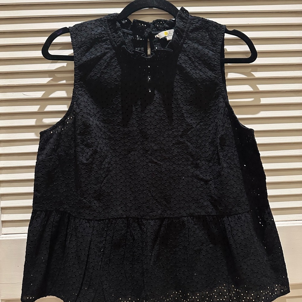 Elegant Black Sleeveless Top